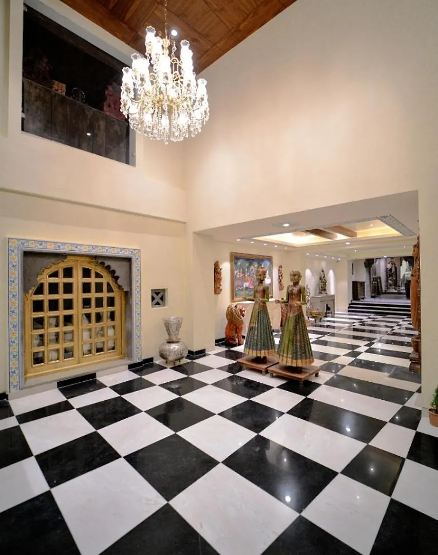The Ramvilas - A Rooftop Pichola Lake View Hotel Udajpur