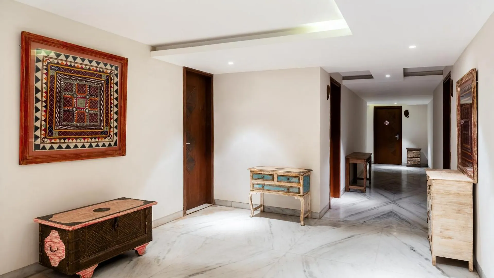 The Ramvilas - A Rooftop Pichola Lake View Hotel Udajpur 3*,  Indie