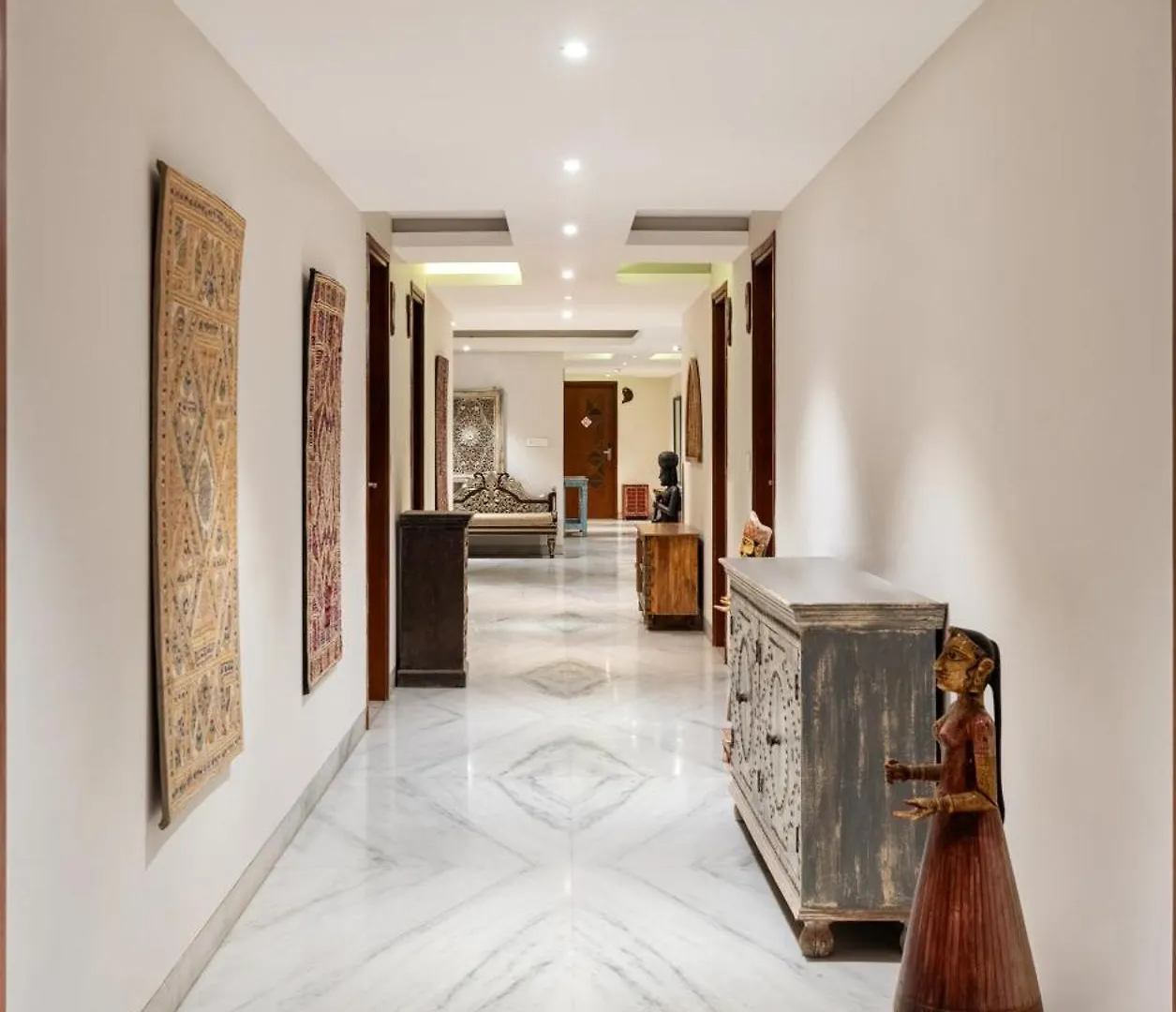 The Ramvilas - A Rooftop Pichola Lake View Hotel Udajpur Indie
