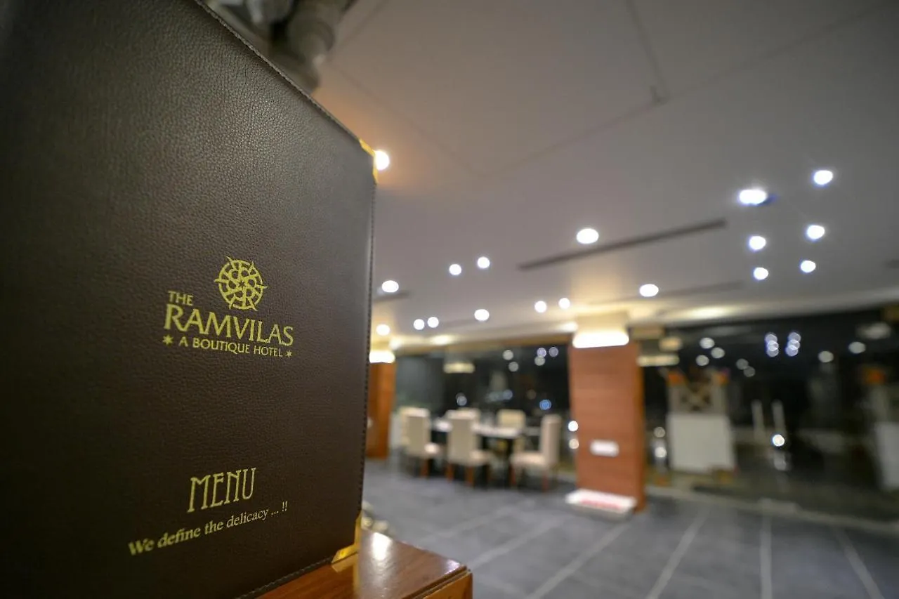 The Ramvilas - A Rooftop Pichola Lake View Hotel Udajpur